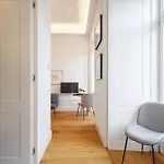 Unique Chiado By Mishas Place Appartamento Lisbona