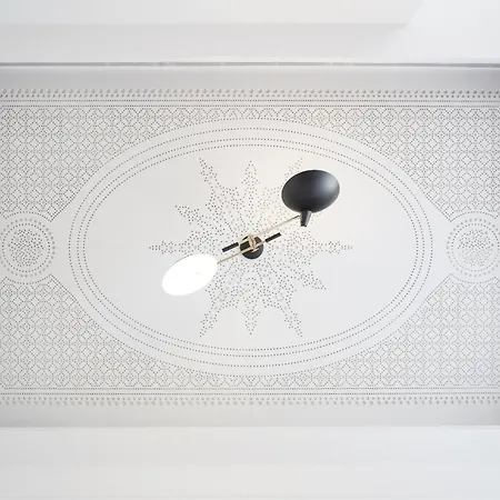 Unique Chiado By Mishas Place Апартаменты