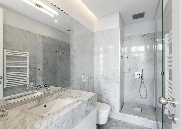 Unique Chiado By Mishas Place *